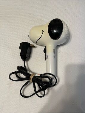 Compact Snoopy Hair Dryer